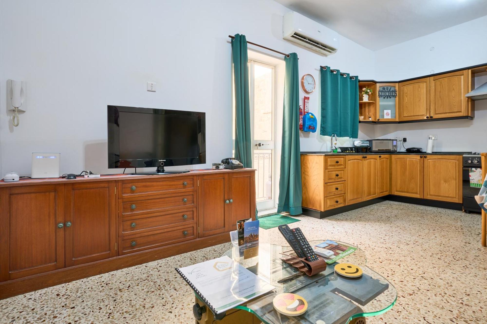 Ta' Nena Apartment In Floriana, 10 Minutes Away From Valletta Exteriör bild