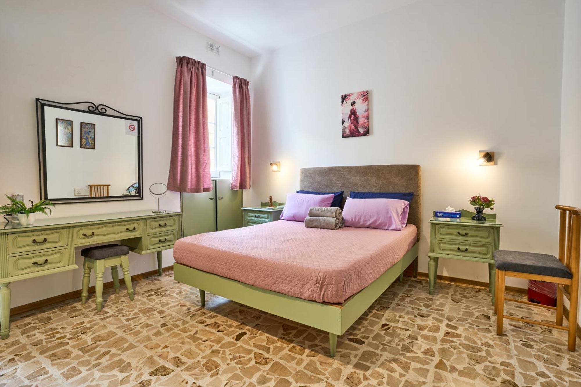 Ta' Nena Apartment In Floriana, 10 Minutes Away From Valletta Exteriör bild